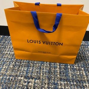 EMPTY Louis Vuitton shopping bag with receipt holder